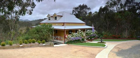 Tanwarra Lodge - Accommodation Sunshine Coast 2