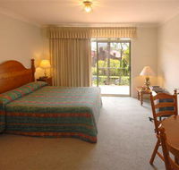 The Belmore All-Suite Hotel - Accommodation Sunshine Coast