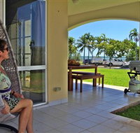 Absolute Beachfront Apartment - Accommodation Sunshine Coast