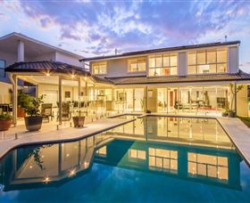 The Grand Broadbeach - Vogue Holiday Homes - Accommodation Sunshine Coast 0
