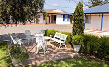 Colonial Motel And Apartments - Accommodation Sunshine Coast 0