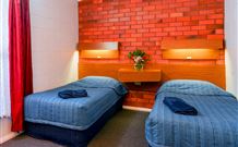 Rest Point Motor Inn And Hereford Steakhouse - Glen Innes - Accommodation Sunshine Coast 6