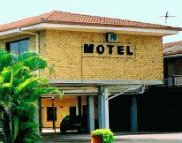 Kurrimine Beach Motel - Accommodation Sunshine Coast 0
