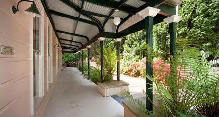 Closeburn House - Accommodation Sunshine Coast 1