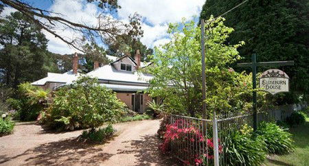 Closeburn House - Accommodation Sunshine Coast 2