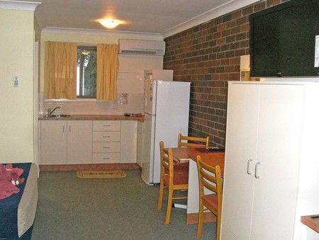 All Seasons Country Lodge - Accommodation Sunshine Coast 4