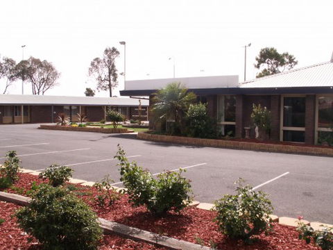 Parkview Motor Inn - Accommodation Sunshine Coast 0