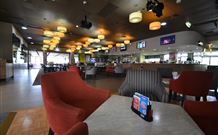 The Oaks Hotel Motel - Albion Park Rail - Accommodation Sunshine Coast 0