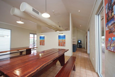 Ayers Rock - Outback Pioneer Lodge - Accommodation Sunshine Coast 6