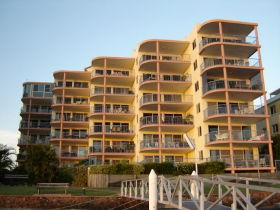 On The River Holiday Apartments - Accommodation Sunshine Coast 1