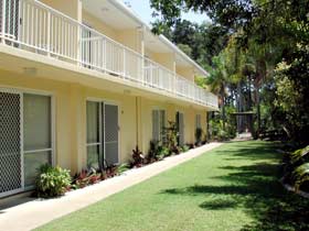 Bayshores Holiday Apartments - Accommodation Sunshine Coast 0