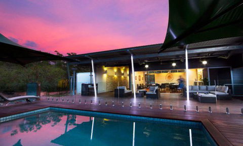 Cicada Lodge - Accommodation Sunshine Coast 0