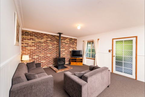 Federation Gardens And Possums Hideaway - Accommodation Sunshine Coast 3
