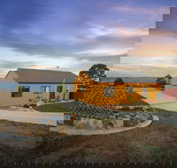 Majestic View Cottages - Accommodation Sunshine Coast