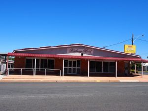 Railway Hotel Condobolin - Accommodation Sunshine Coast 0