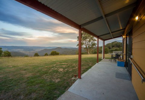 Majestic View Cottages - Accommodation Sunshine Coast 2