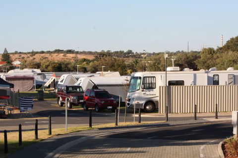 Christies Beach Tourist Park - Accommodation Sunshine Coast 3