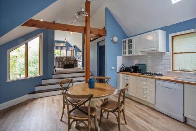 Oak Tree Lodge - Accommodation Sunshine Coast 12