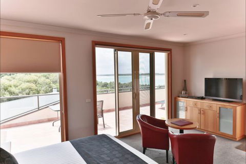 Eugenie's Luxury Accommodation - Accommodation Sunshine Coast 1