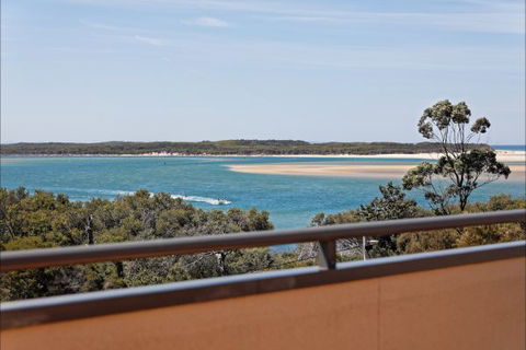 Eugenie's Luxury Accommodation - Accommodation Sunshine Coast 2