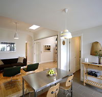 Cooks Hill Cottage - Accommodation Sunshine Coast