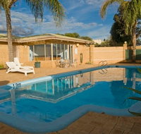 Albion Hotel - Accommodation Sunshine Coast