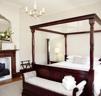 Cawarra on the Park - Accommodation Sunshine Coast