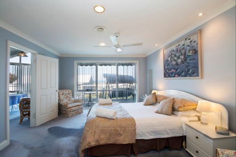 Ocean Manor Bed And Breakfast - Accommodation Sunshine Coast 3