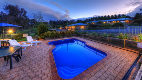 Top Of The Town Motor Inn Yackandandah - Accommodation Sunshine Coast 1