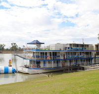 Murray River Queen Backpackers - Accommodation Sunshine Coast