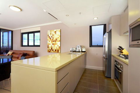 Australia Towers - Accommodation Sunshine Coast 0