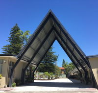 Belmont Palms Motel - Accommodation Sunshine Coast