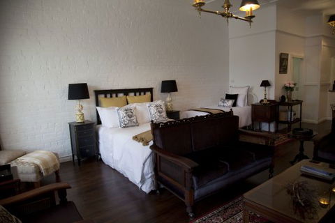 Chiltern Cottage And Indigo Suite - Accommodation Sunshine Coast 3
