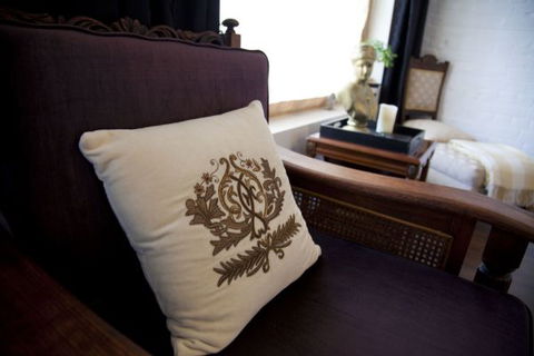 Chiltern Cottage And Indigo Suite - Accommodation Sunshine Coast 4