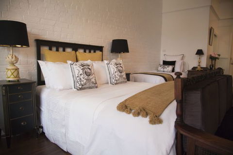 Chiltern Cottage And Indigo Suite - Accommodation Sunshine Coast 6