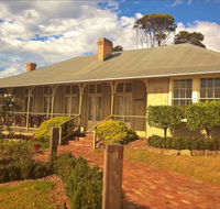 Crown and Anchor Inn - Accommodation Sunshine Coast