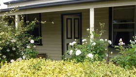 Jessies Cottage - Accommodation Sunshine Coast 0