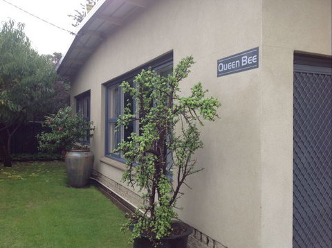 Queen Bee - Accommodation Sunshine Coast 6