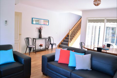 Turner Terrace - Accommodation Sunshine Coast 1