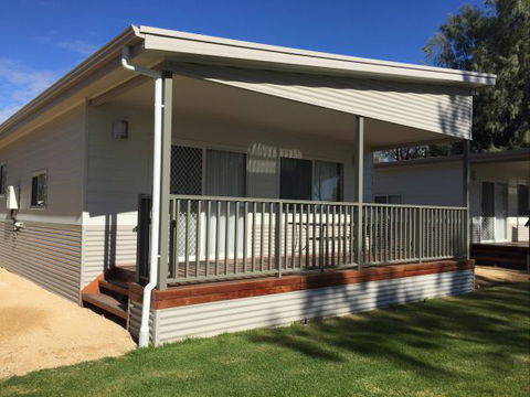 Waikerie Holiday Park - Accommodation Sunshine Coast 0