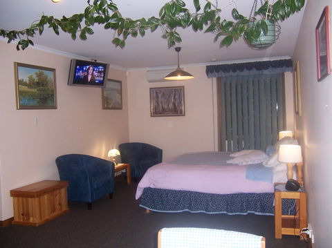 Adelaide Hills B&B Accommodation - Accommodation Sunshine Coast 5