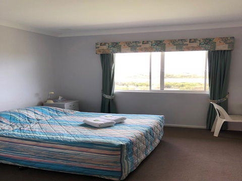 Augusta Hotel Motel - Accommodation Sunshine Coast 6