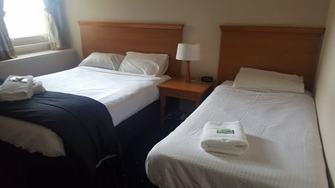 Gardners Inn Hotel Blackheath - Accommodation Sunshine Coast 2