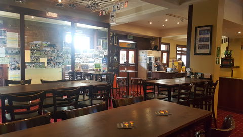 Gardners Inn Hotel Blackheath - Accommodation Sunshine Coast 9