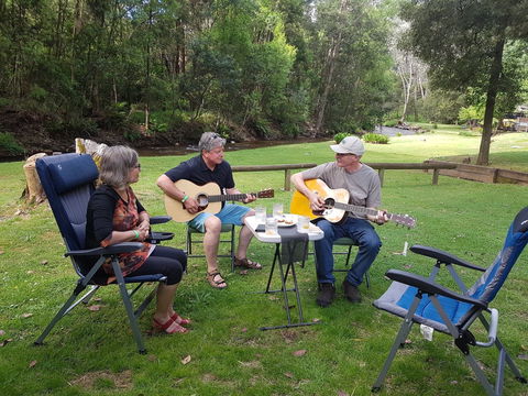 Harrietville Cabins And Caravan Park - Accommodation Sunshine Coast 3