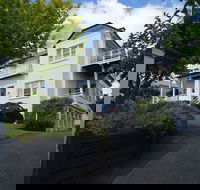 Highbury Apartments - Accommodation Sunshine Coast
