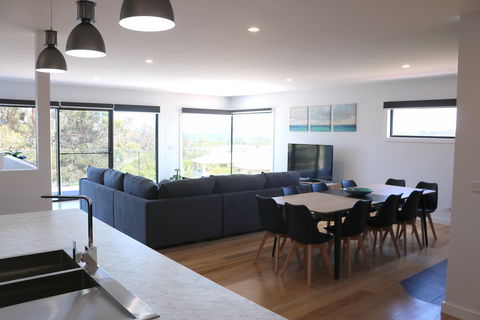 Kingfisher Retreat At Eden Cove - Accommodation Sunshine Coast 4