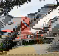 Point Break Binalong - Accommodation Sunshine Coast