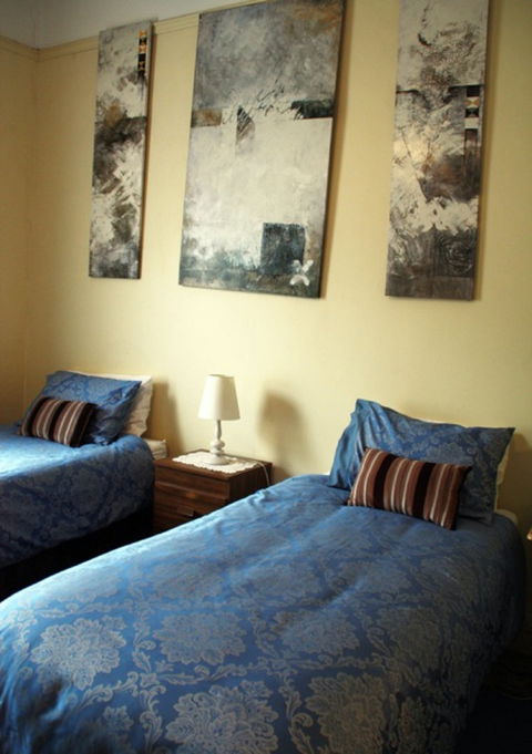 Squatters Cottage - Accommodation Sunshine Coast 4