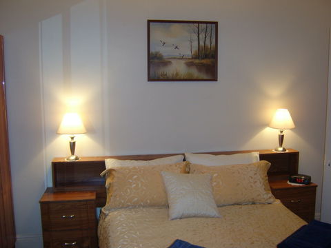 Squatters Cottage - Accommodation Sunshine Coast 5